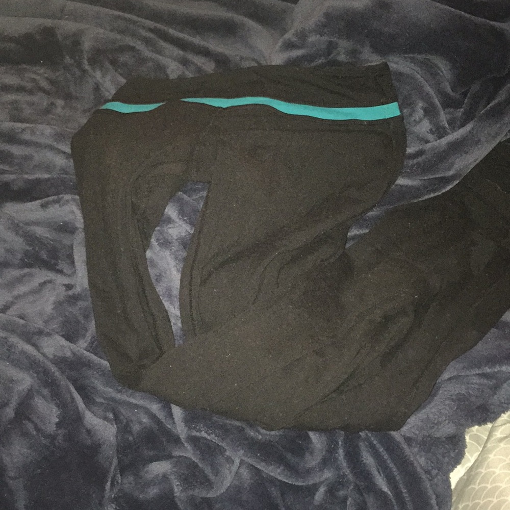 Lululemon yoga pants